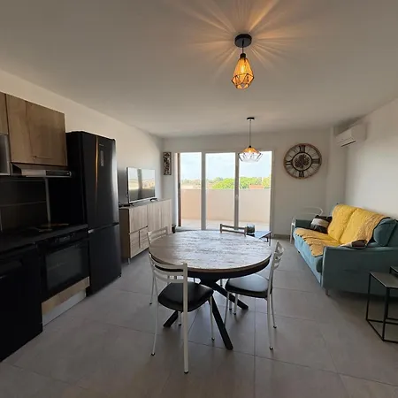 Naia Repet Appartement